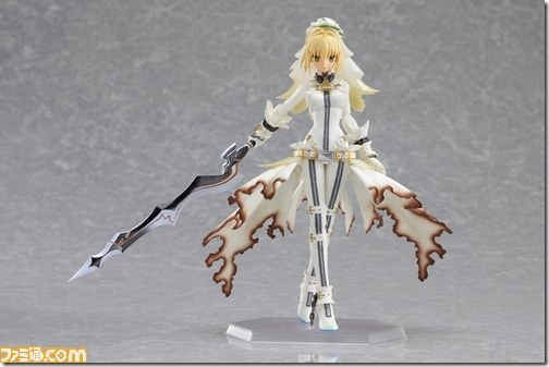 Special Saber Figurine Comes With Fate Extra Ccc Limited Edition Siliconera