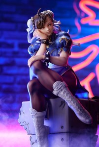 Street Fighter Chun-Li figure