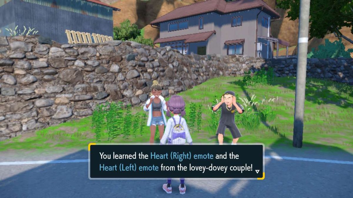 Screenshot of the Heart (Right) and Heart (Left) emotes in Pokemon Scarlet and Violet The Teal Mask DLC.