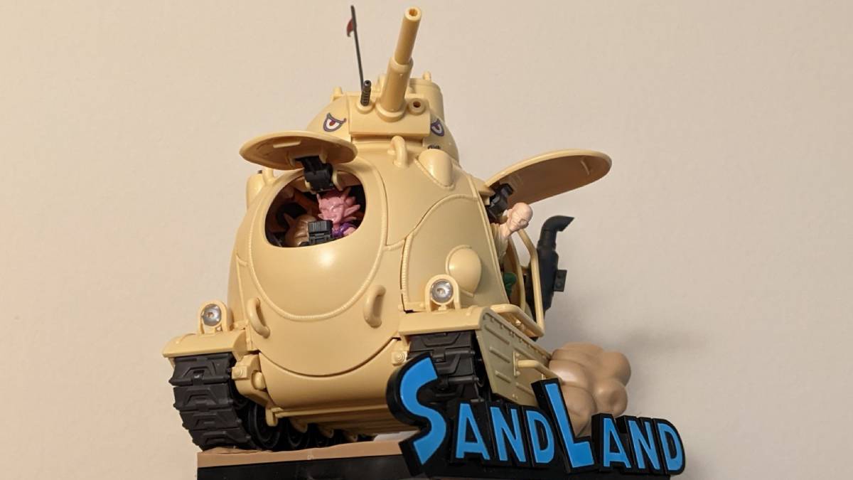 Sand Land Tank 104 모델 키트는 약간의 노력으로도 정말 좋아 보입니다.