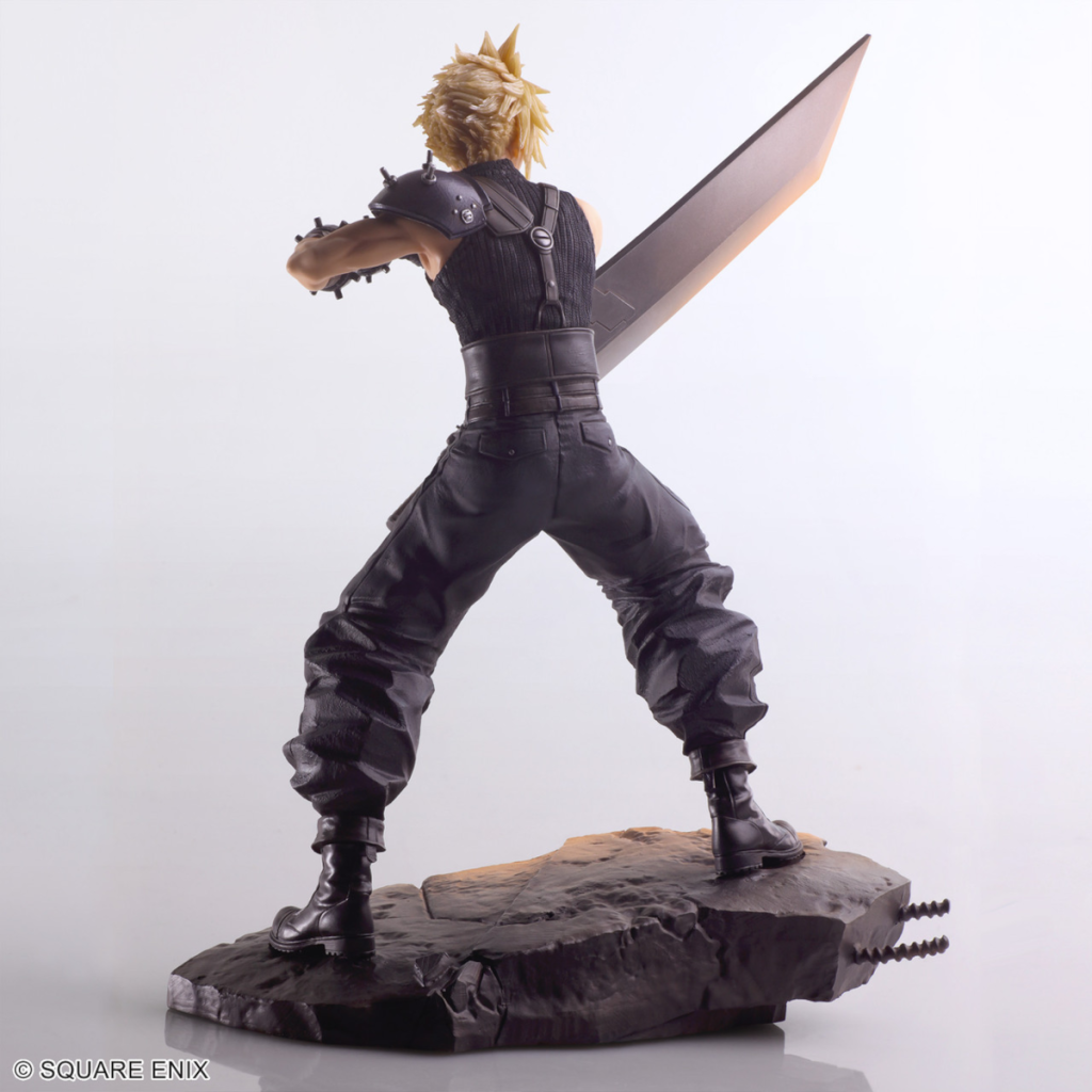 FFVII Rebirth Cloud Strife Static Arts Figure Revealed