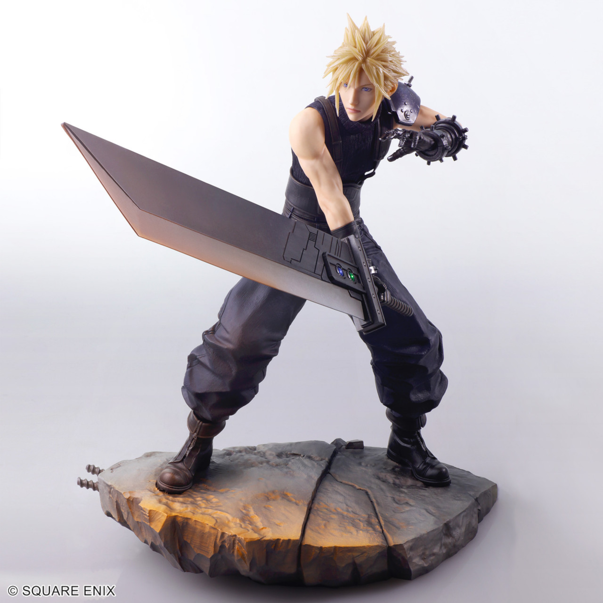 Final Fantasy VII FFVII Rebirth Cloud Strife Static Arts figure - front