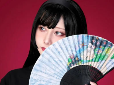 junji ito pop-up shop fan