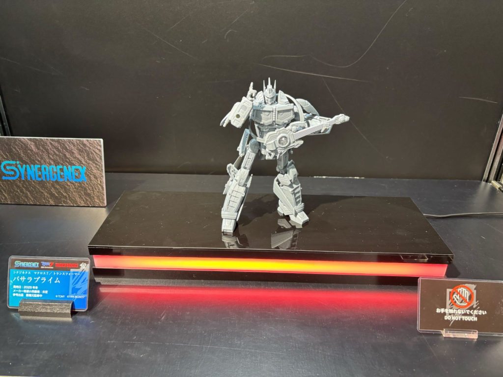 Macross 7 Transformers crossover Basara Prime - unpainted prototype