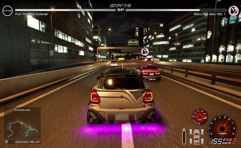 tokyo xtreme racer - Several racing cards are rushing down a stretch of expressway.