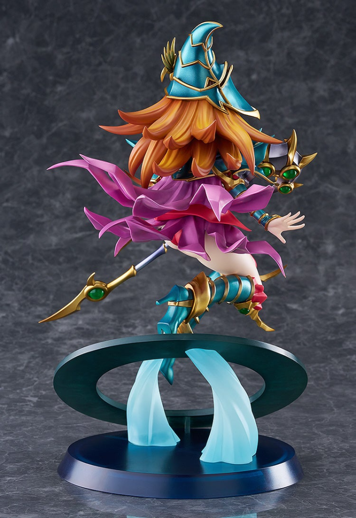 Yu-Gi-Oh Magician's Valkyria figure - back