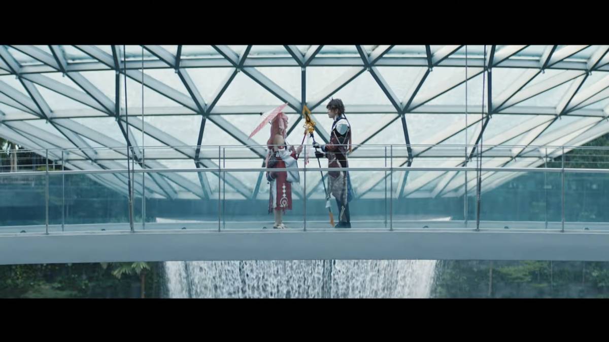 Yae Miku x Zhongli Genshin Impact Cosplay Is in New Coldplay Music Video